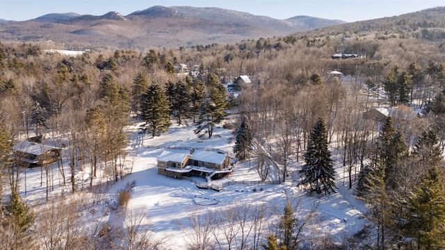 108 North Hill Road, Stowe, VT 05672