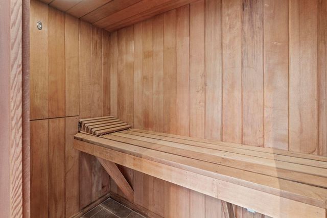 108 North Hill Road, Stowe, VT 05672