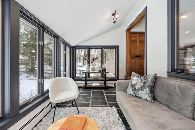 108 North Hill Road, Stowe, VT 05672