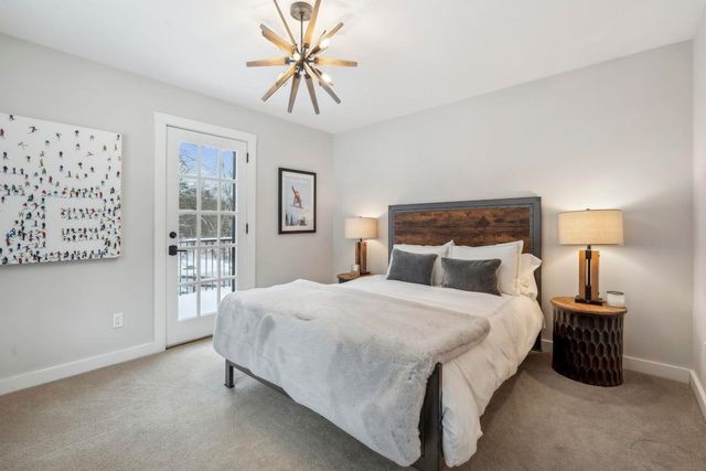 108 North Hill Road, Stowe, VT 05672