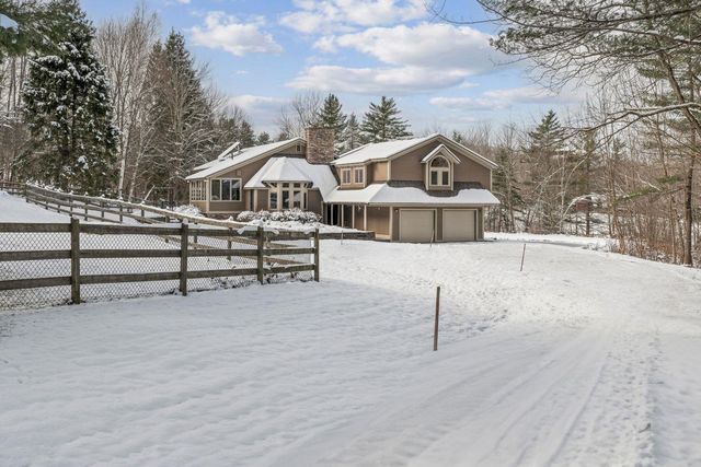 108 North Hill Road, Stowe, VT 05672