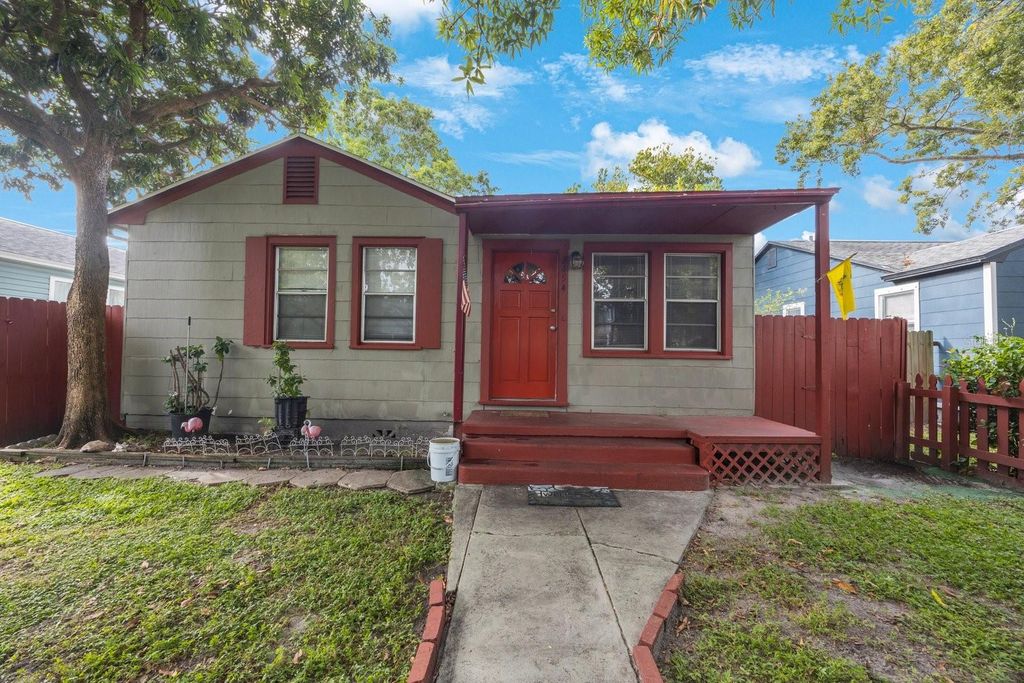 2454 6TH AVENUE N, St Petersburg, FL 33713