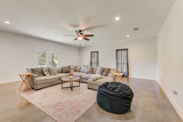 4320 State Hwy 198, Canton, TX 75103