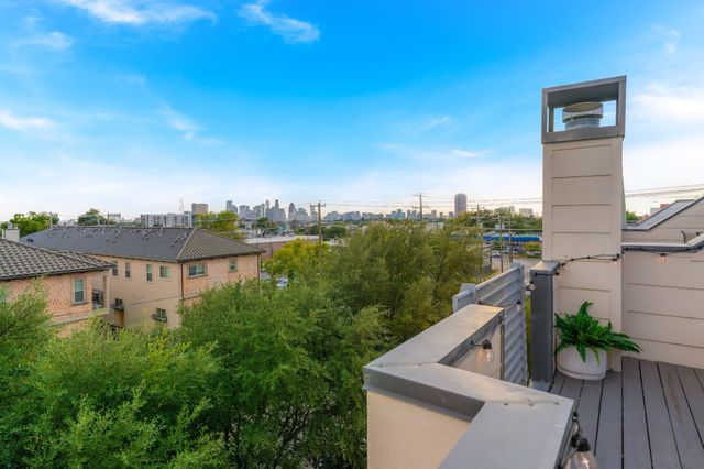 5609 Lewis Street, Dallas, TX 75206