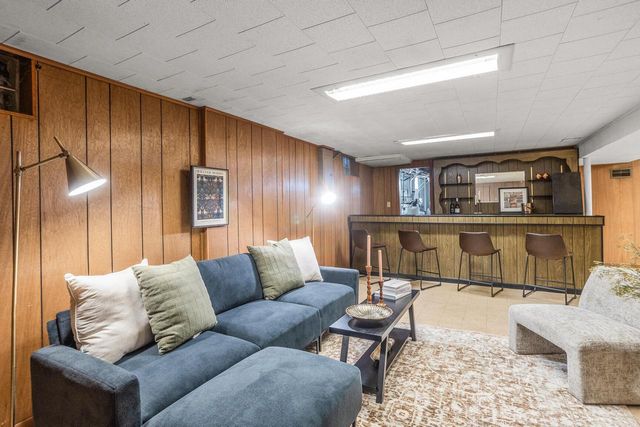 3260 Nassau DRIVE, Brookfield, WI 53045