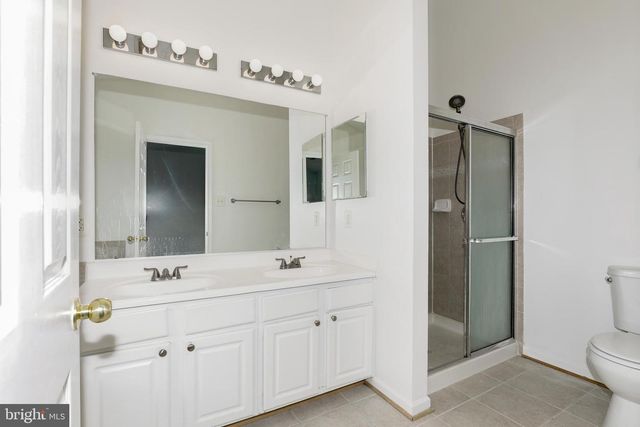 886 LOWE RD, Middle River, MD 21220