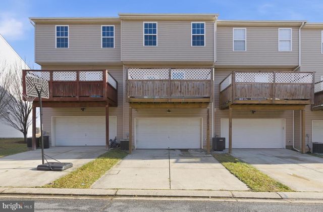 886 LOWE RD, Middle River, MD 21220