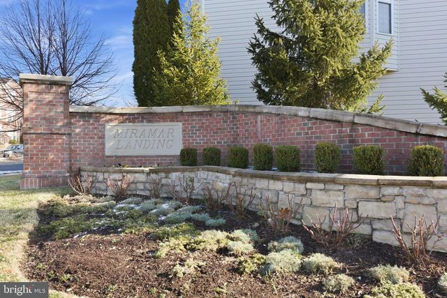 886 LOWE RD, Middle River, MD 21220