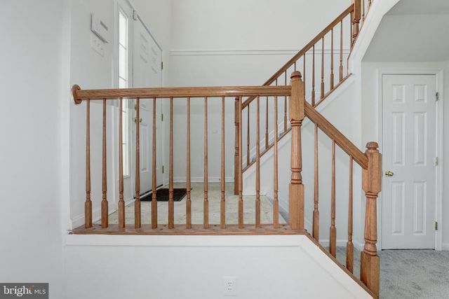 886 LOWE RD, Middle River, MD 21220