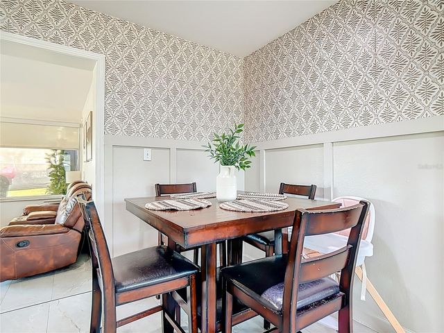 102 NE 9TH STREET, Mulberry, FL 33860