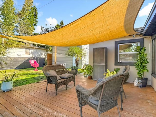 102 NE 9TH STREET, Mulberry, FL 33860