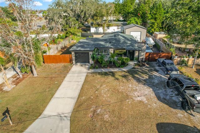 102 NE 9TH STREET, Mulberry, FL 33860