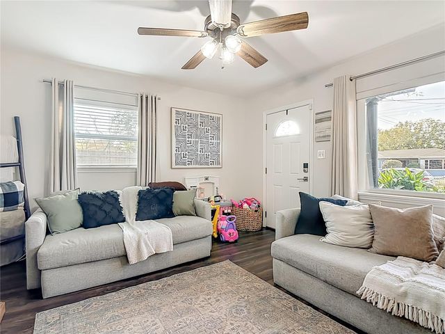 102 NE 9TH STREET, Mulberry, FL 33860