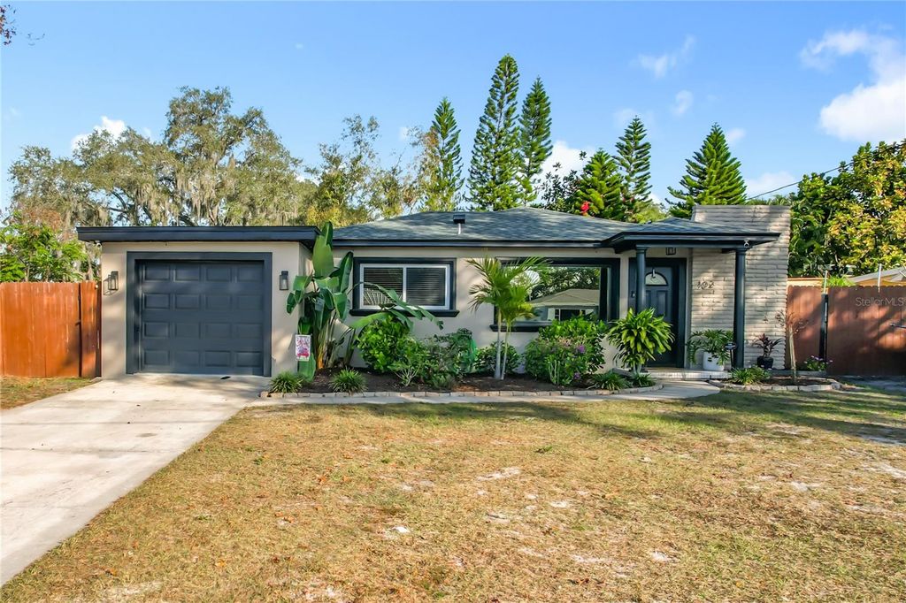 102 NE 9TH STREET, Mulberry, FL 33860