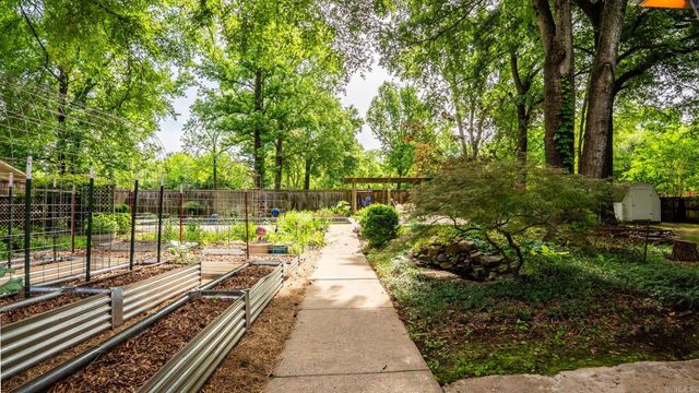 4 Ironwood Drive, Conway, AR 72034