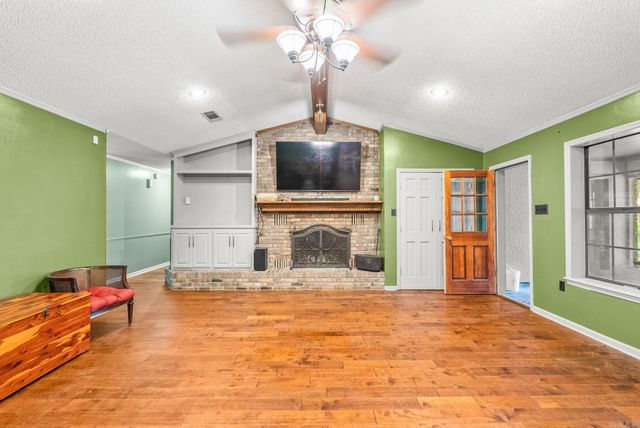 4 Ironwood Drive, Conway, AR 72034