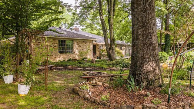 4 Ironwood Drive, Conway, AR 72034