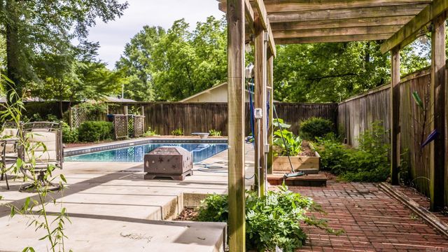 4 Ironwood Drive, Conway, AR 72034
