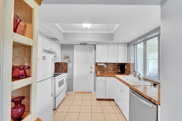 4631 NW 45th Court, Tamarac, FL 33319