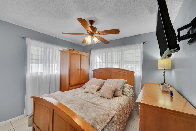 4631 NW 45th Court, Tamarac, FL 33319