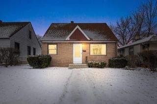 4853 N 90th STREET, Milwaukee, WI 53225
