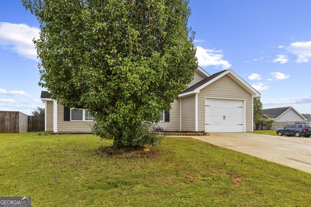 405 Grand Avenue, Bonaire, GA 31005