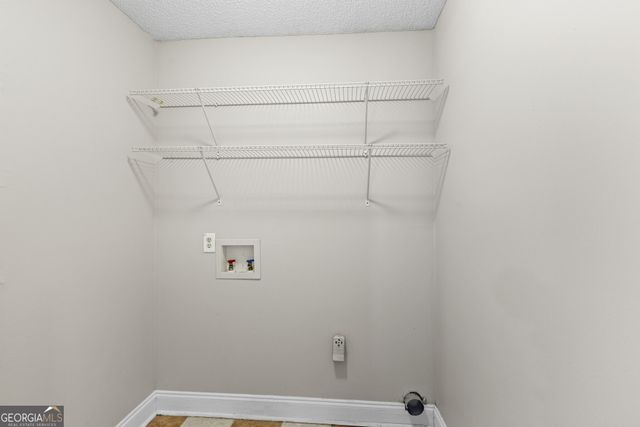 405 Grand Avenue, Bonaire, GA 31005