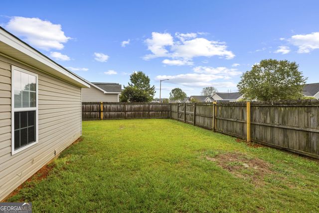 405 Grand Avenue, Bonaire, GA 31005