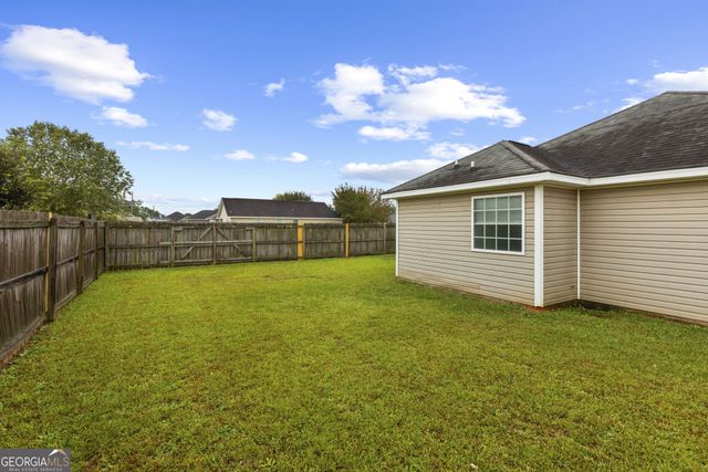 405 Grand Avenue, Bonaire, GA 31005