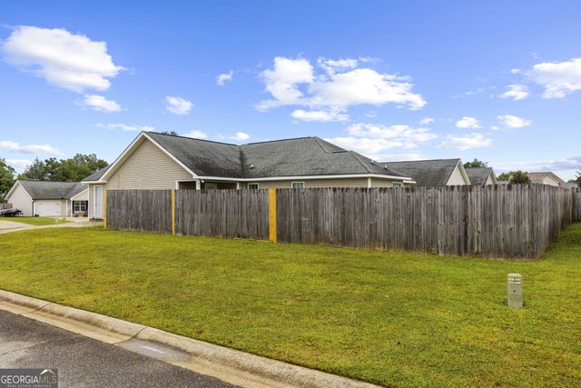 405 Grand Avenue, Bonaire, GA 31005
