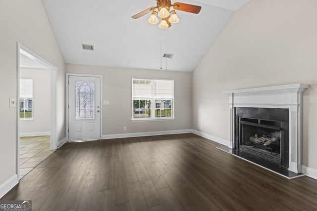 405 Grand Avenue, Bonaire, GA 31005