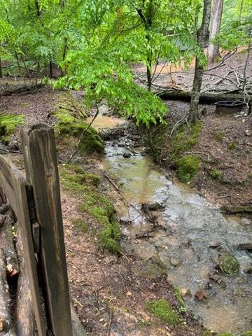 210 17th Street, Ellijay, GA 30540