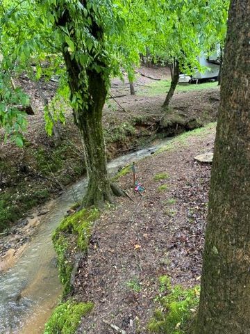 210 17th Street, Ellijay, GA 30540