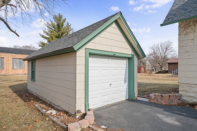 210 E North Street, Leland, IL 60531