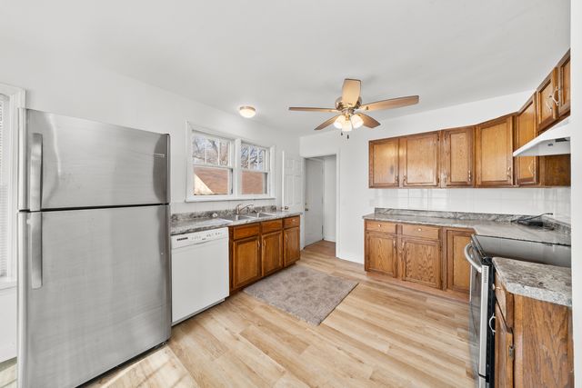 210 E North Street, Leland, IL 60531