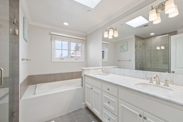 1587 Kentfield Avenue, Redwood City, CA 94061