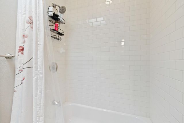 1587 Kentfield Avenue, Redwood City, CA 94061