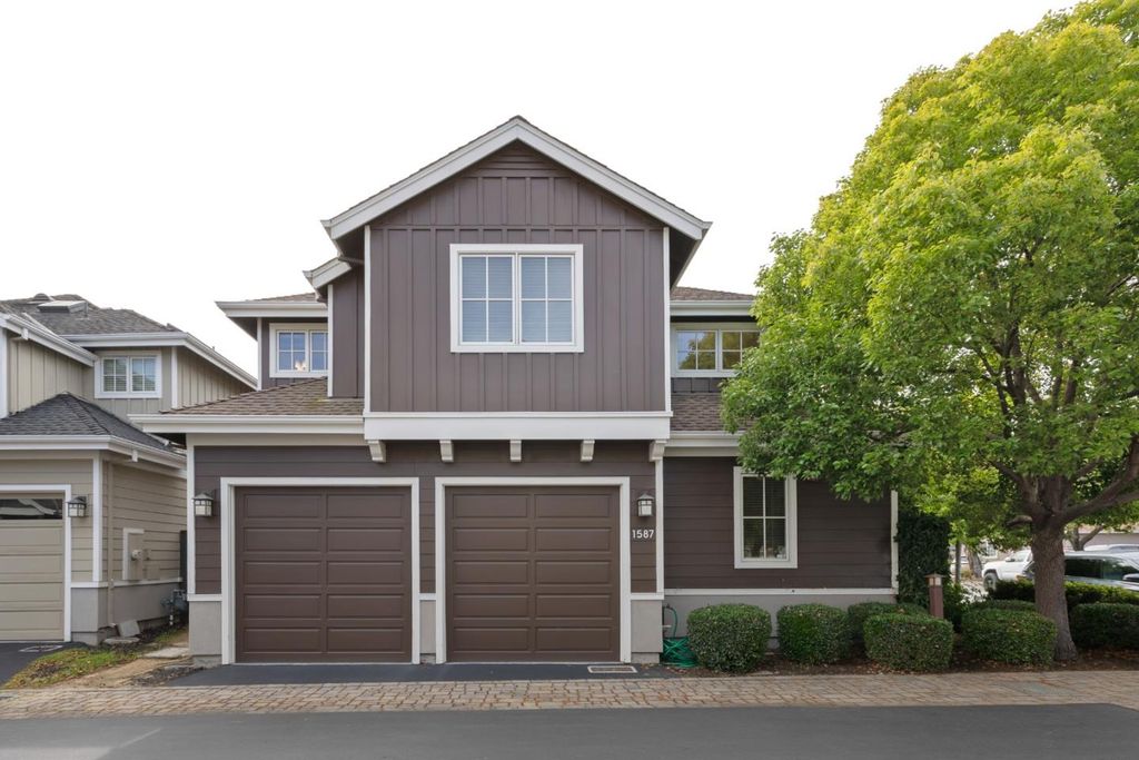 1587 Kentfield Avenue, Redwood City, CA 94061