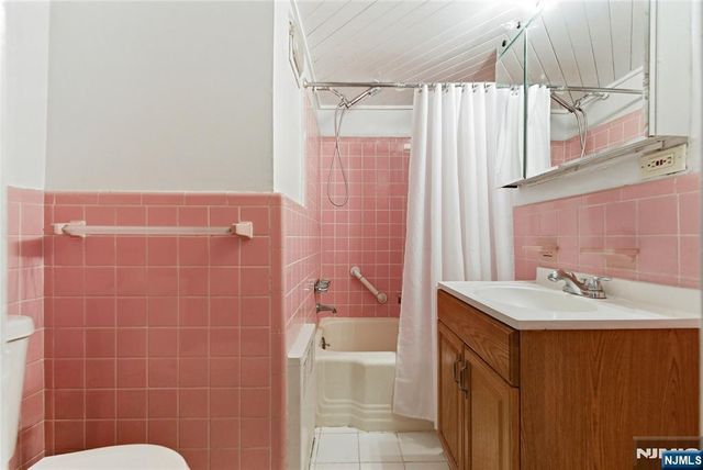 415 Claremont Avenue C004A, Montclair, NJ 07042