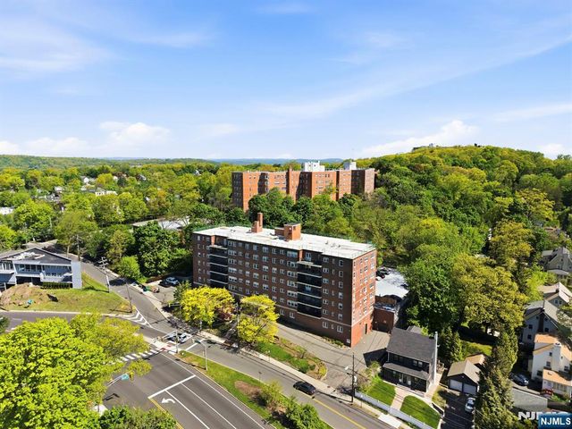 415 Claremont Avenue C004A, Montclair, NJ 07042