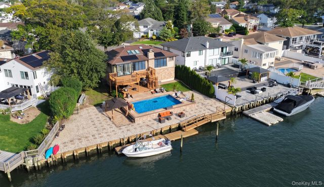 3060 Ann Street, Baldwin, NY 11510