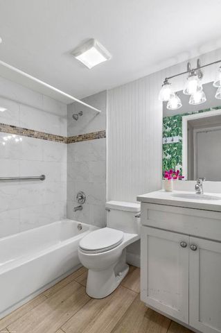 18081 SE Country Club Drive 7-61, Jupiter, FL 33469