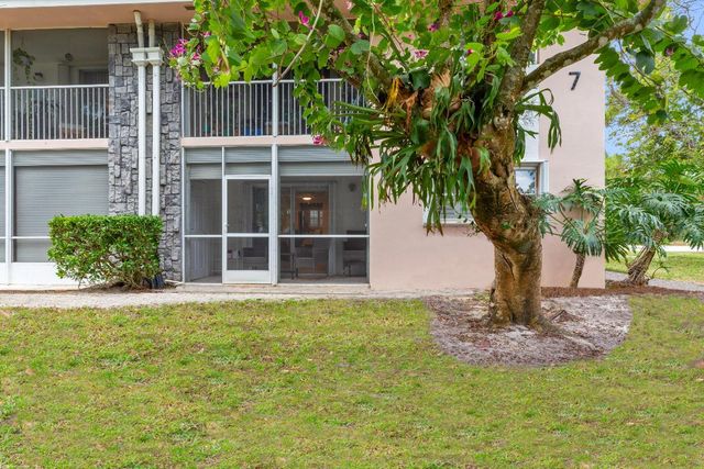 18081 SE Country Club Drive 7-61, Jupiter, FL 33469