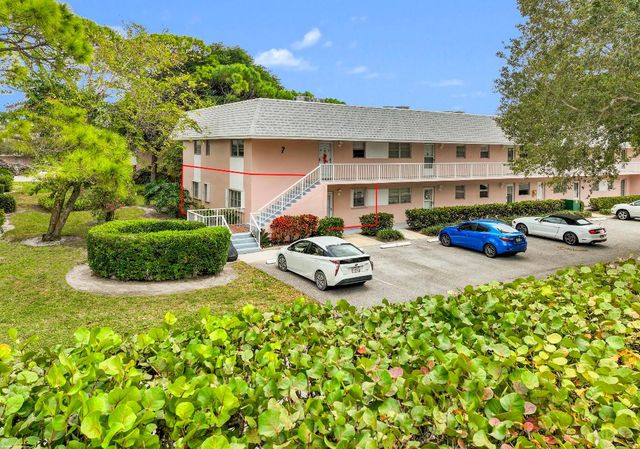 18081 SE Country Club Drive 7-61, Jupiter, FL 33469