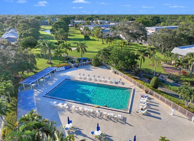 18081 SE Country Club Drive 7-61, Jupiter, FL 33469