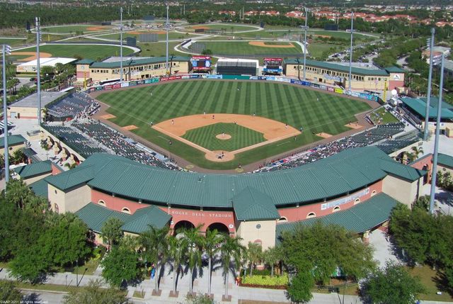 18081 SE Country Club Drive 7-61, Jupiter, FL 33469