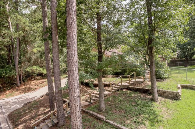 2232 Azalea Circle, Huntsville, TX 77340