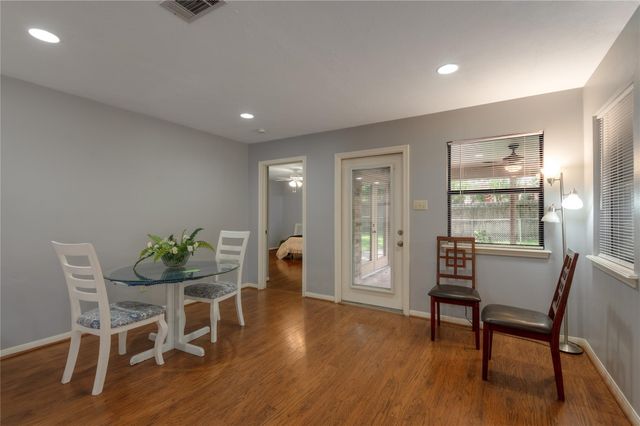 2232 Azalea Circle, Huntsville, TX 77340