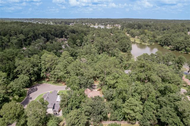 2232 Azalea Circle, Huntsville, TX 77340