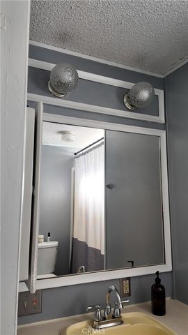 7560 Woodman Pl 72, Van Nuys, CA 91405